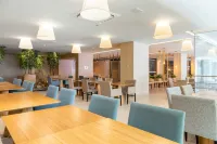 Hilton Garden Inn Itajaí - servizio colazione