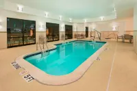 SpringHill Suites Mishawaka-University Area - parking