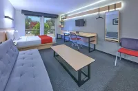 City Express by Marriott Ciudad de México Plaza Central - 3 estrellas