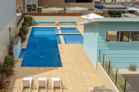 Lady Bay Resort - Swimmingpools