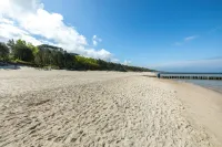Beachfront Apartment With Indoor Pool and Sauna - 4 stjerner