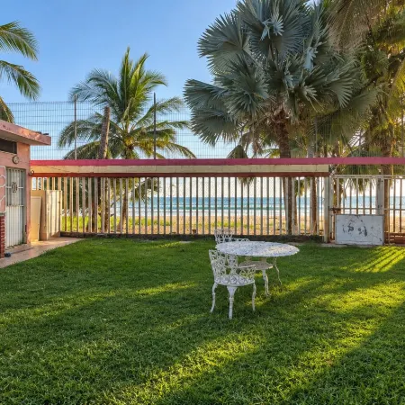 Casa Sirena Matanchen a Pie de Playa