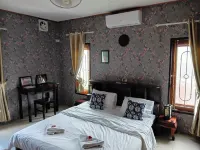 Pukyo Bed and Breakfast Belgian Lao - breakfast