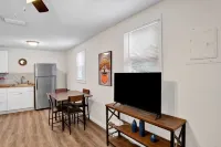Michigan In Mobile - Bungalow