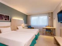Mercure Salvador Rio Vermelho Hotel dekat Palacete Das Artes Rodin Bahia