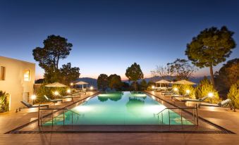 Suryavilas Luxury Resort & Spa