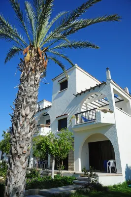 One Bedroom Apartment - Just 800 m from the Beach - balcony