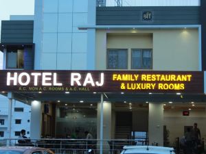 Raj Hotel