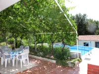 Stella - Pools