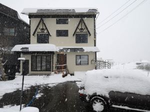 野澤 - 色彩斑斕的日本酒店