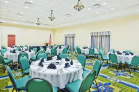 Holiday Inn Atlanta/Roswell Hotels in Roswell