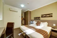 Best Western Plus Camperdown Suites Hotels in Camperdown