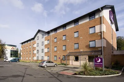 프리미어 인 맨체스터 웨스트 디즈버리 Argos Wythenshawe 주변 호텔