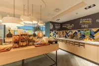 Hampton by Hilton Utrecht Central Station - breakfast