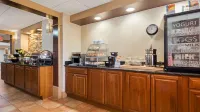 Best Western Plus the Inn at Sharon/Foxboro - breakfast