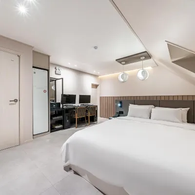 Cheonan Western Hotel Hotels near Arario Gallery Cheonan