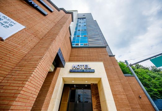 컨벤션비지니스호텔 객실 스타일러