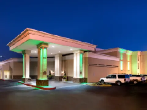 Holiday Inn & Suites OKLAHOMA CITY NORTH by IHG Hotels near Oklahoma National Guard Museum