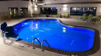 Holiday Inn Express & Suites WILLIAMSPORT by IHG - Swimmingpools