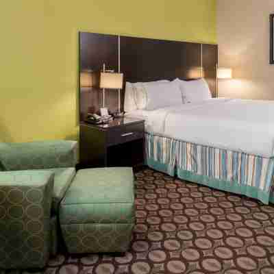 Holiday Inn Express & Suites Rockport - Bay View Rooms