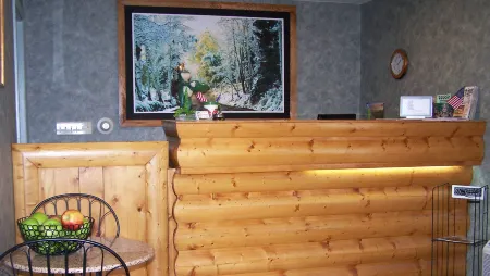 Magnuson Hotel Ely Отели рядом с достопримечательностью «Ely Renaissance Village»