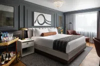 The Drake Oak Brook, Autograph Collection Hotels in Oak Brook