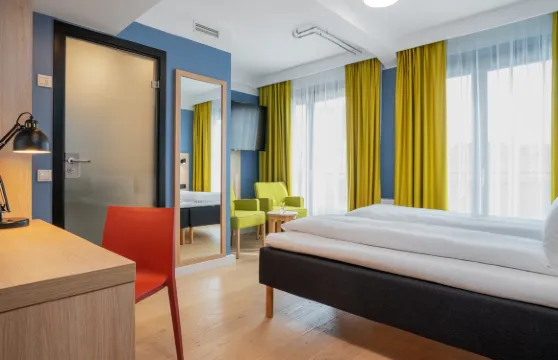 阿斯託里亞索恩酒店