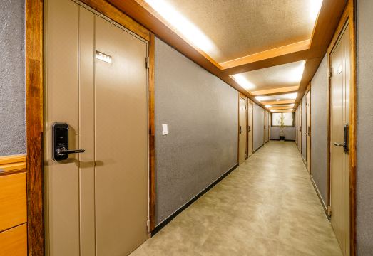 엠하임 객실 내부