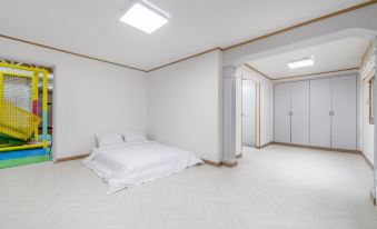 Hongcheon Walk in the Clouds Kids Pool Villa