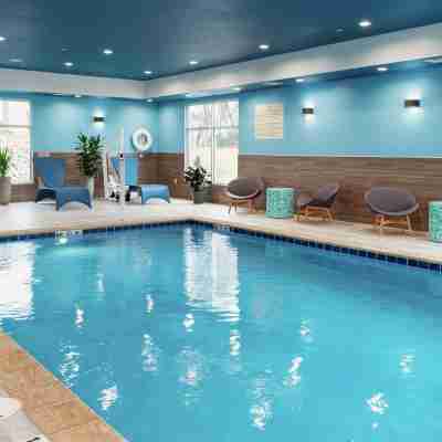 Hampton Inn & Suites Pittsburgh New Stanton Fitness & Recreational Facilities