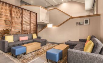 Country Inn & Suites by Radisson, Erie, PA