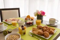 The Originals Boutique, Hôtel les Strélitzias - Bữa sáng