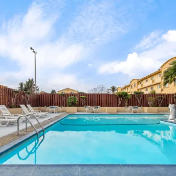 University Inn & Suites Berkeley