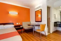 Motel 6 Garden Grove, CA - Bãi biển