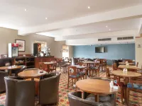 Travelodge Tewkesbury  호텔