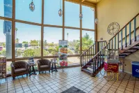 Quality Inn & Suites Phoenix NW - Sun City Hotels in Surprise