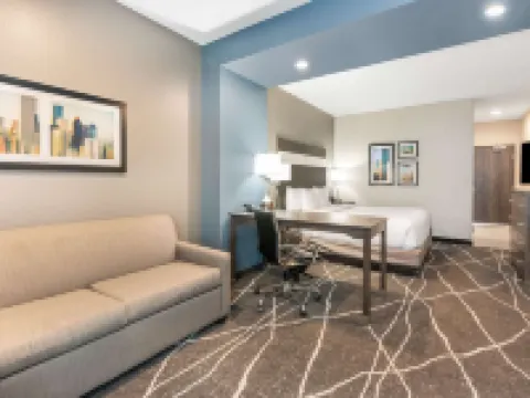 La Quinta Inn and Suites by Wyndham Houston Spring South Hotels in Spring