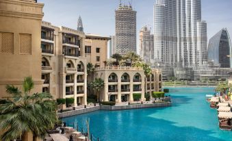 Hilton Dubai Creek Hotel & Residences