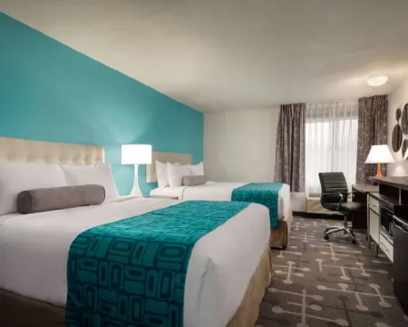 Howard Johnson by Wyndham Appleton Hotels in Appleton
