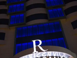 Renaissance Izmir Hotel