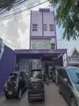 RedDoorz @ Gatot Subroto Street Bandung 3 Hotel dekat Gerbang Utara Kiara Artha Park