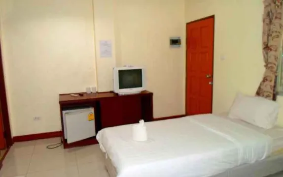 ห้องสแตนดาร์ด เตียงใหญ่ 1 เตียง