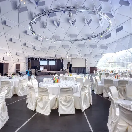 Holiday Inn Resort WARSAW - JOZEFOW by IHG