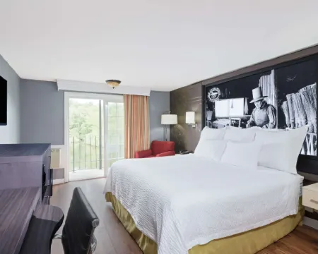 Super 8 by Wyndham Sturbridge スターブリッジのホテル