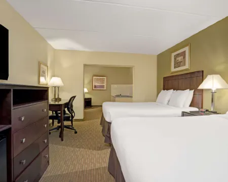 Super 8 by Wyndham Monticello Hotels in Wright County