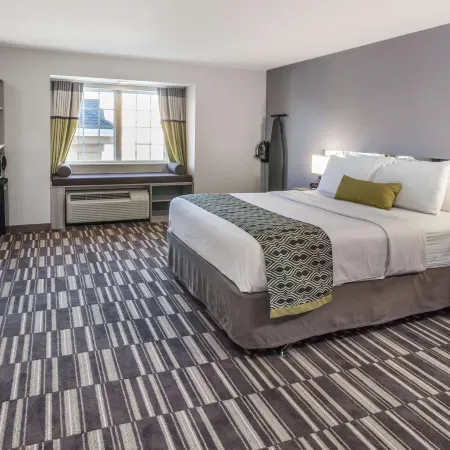Microtel Inn & Suites by Wyndham West Fargo Medical Center