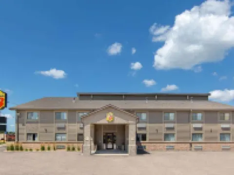 格蘭德艾蘭貝斯特韋斯特SureStay Plus酒店 格蘭德艾蘭酒店