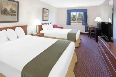 Quality Inn & Suites Willows Hotels near Willows Museum