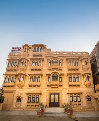 Hotel Sky Plaza - Best Ever View of Jaisalmer Fort