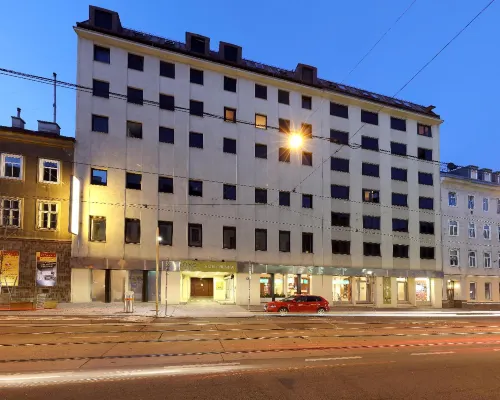 Exe Vienna Hotels near 16. Ottakring
